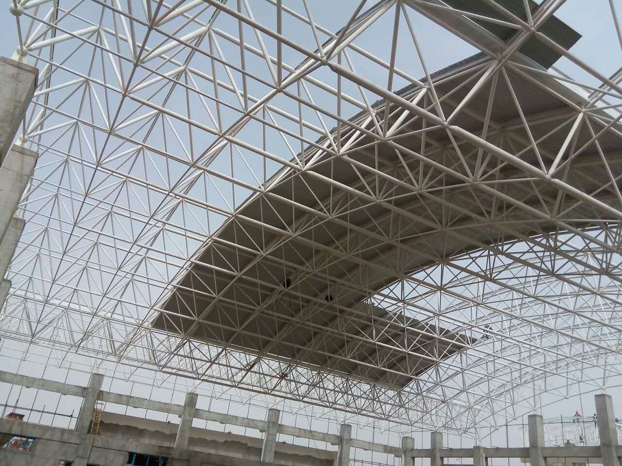 随州青岛一汽网架